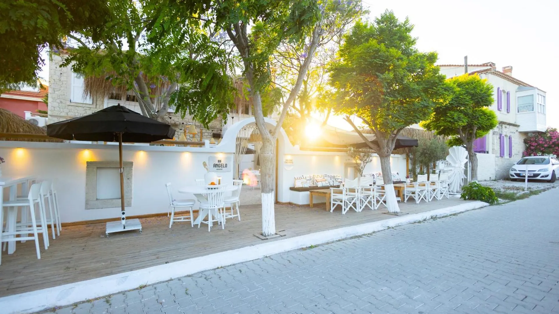 Zoe Alaçatı Otel